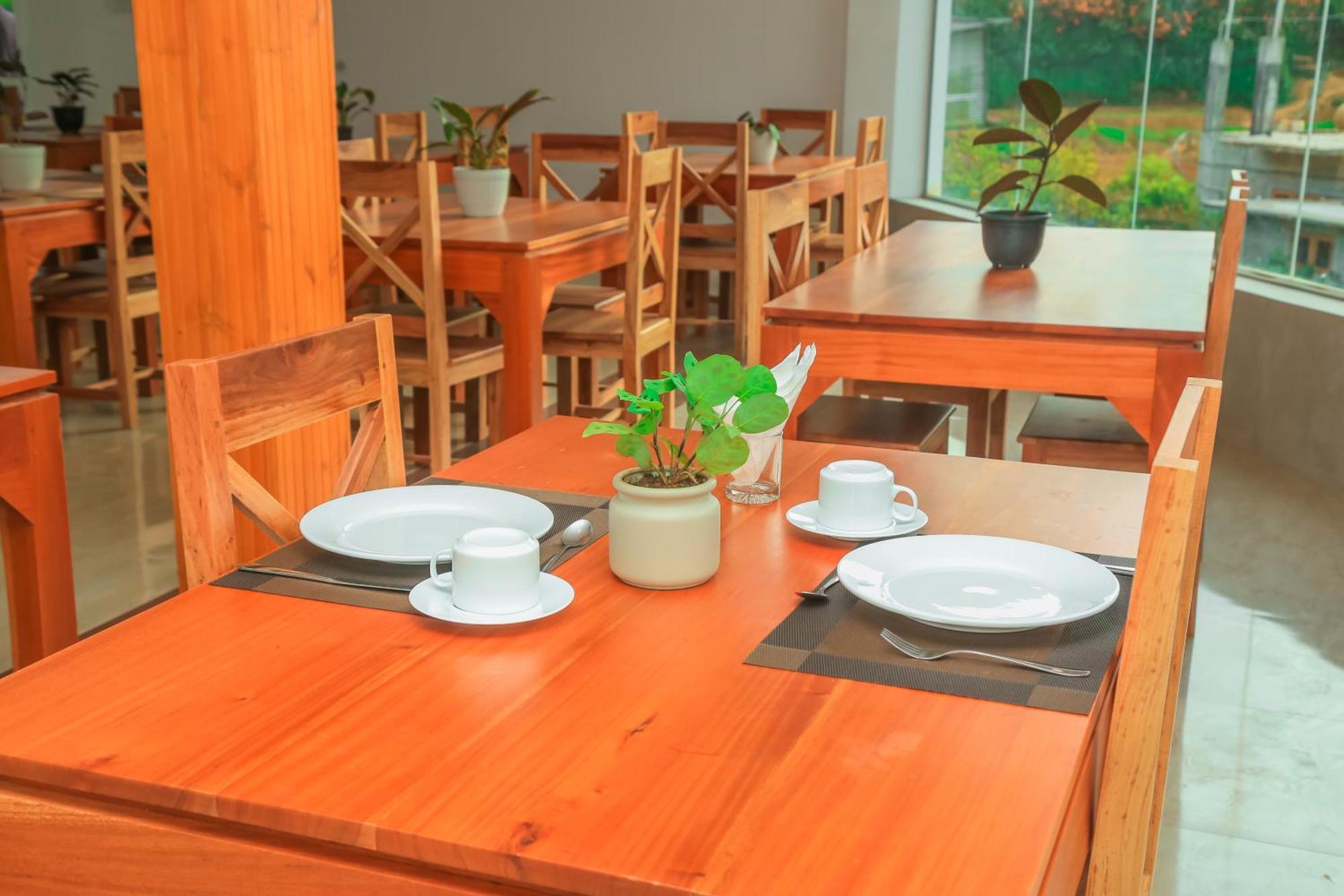 Hotel restaurant